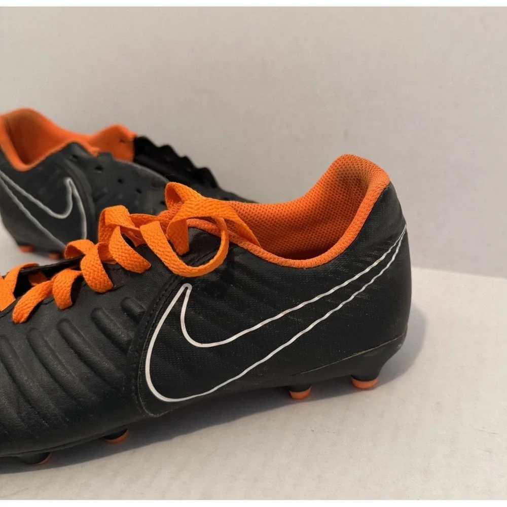 Nike Tiempo Legend Men's 8 Youth Black Running Soccer Cleats‎ Shoes AH7251-080